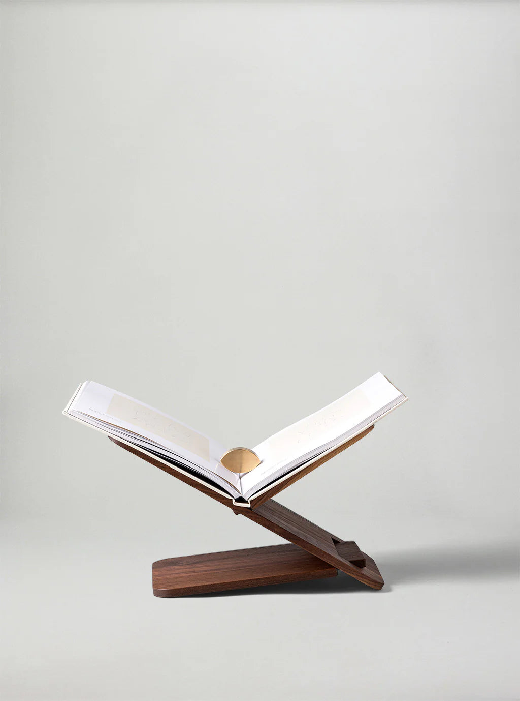 NM Bookstand Walnut