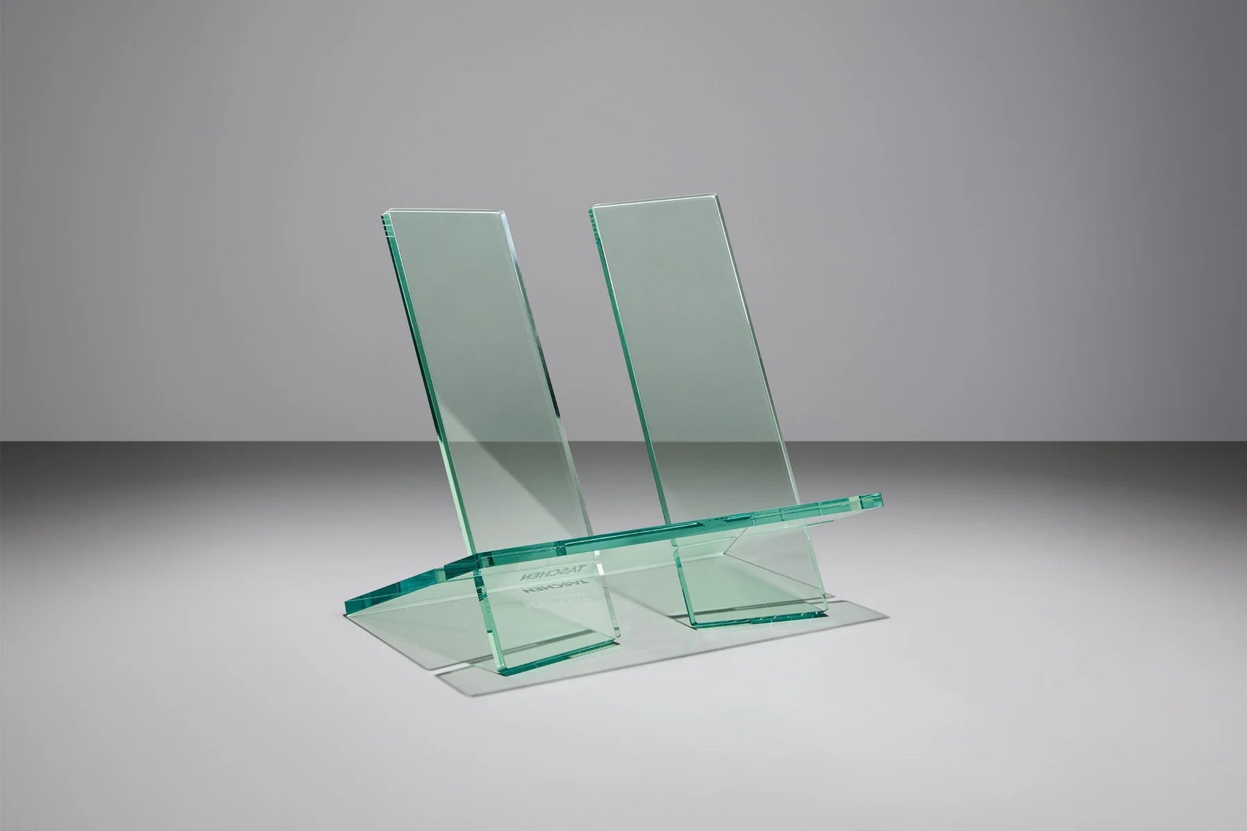 Bookstand Display Crystal Green (M)