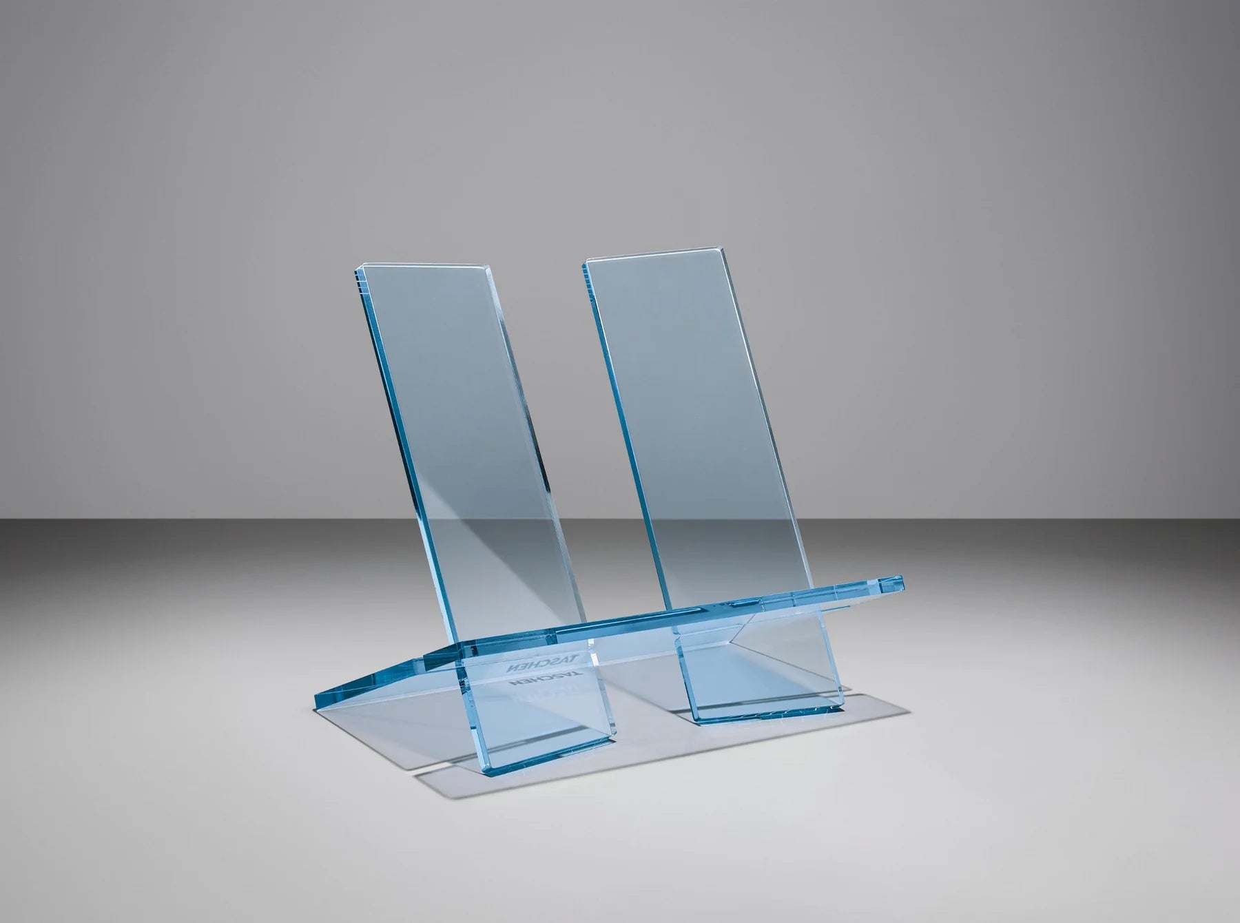 Bookstand Display Aqua Blue (M)